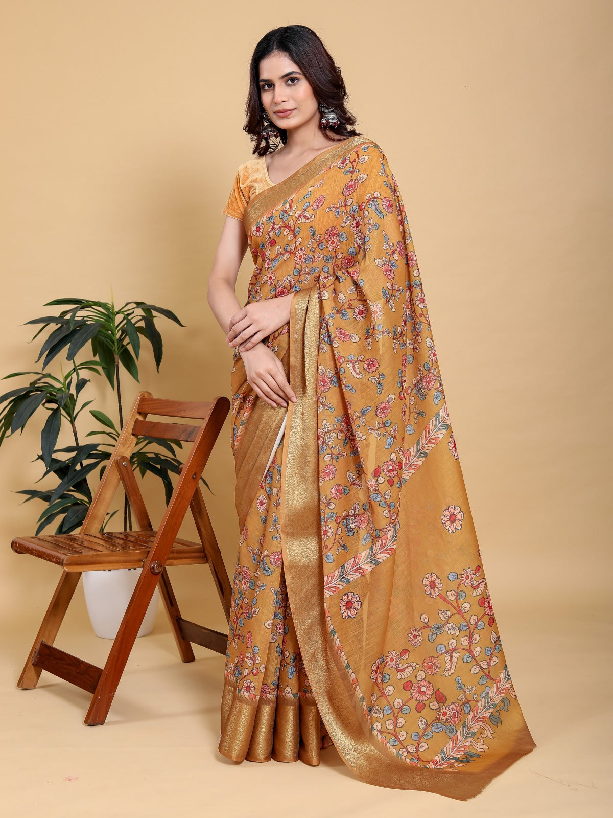 Golden Bloom Heavy Linen Saree with Floral Print & Jacquard Border