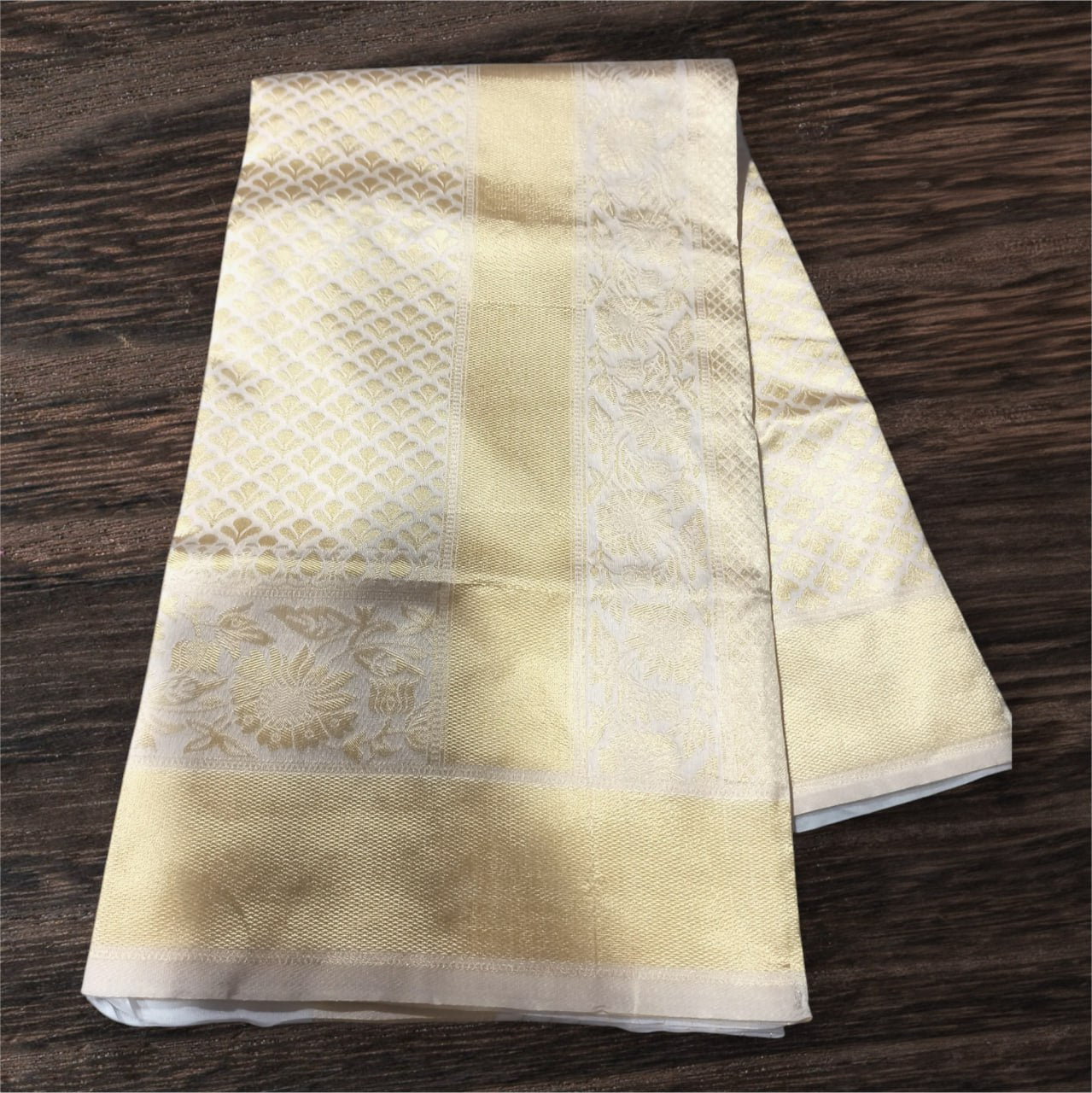 Premium Silk Saree with Golden Zari Border and Pallu