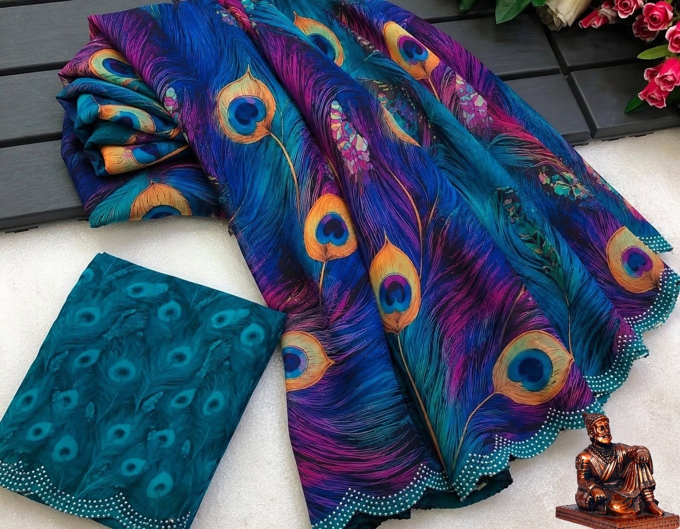 Morpankh Soft Georgette Saree with Peacock Feather Digital Print & Scalloped Stone Border