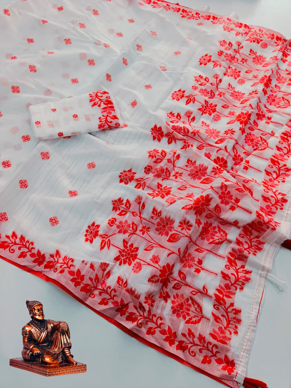 Durga Pooja Edition Heavy Blooming Cotton Silk Saree with Jacquard Pallu & Blouse