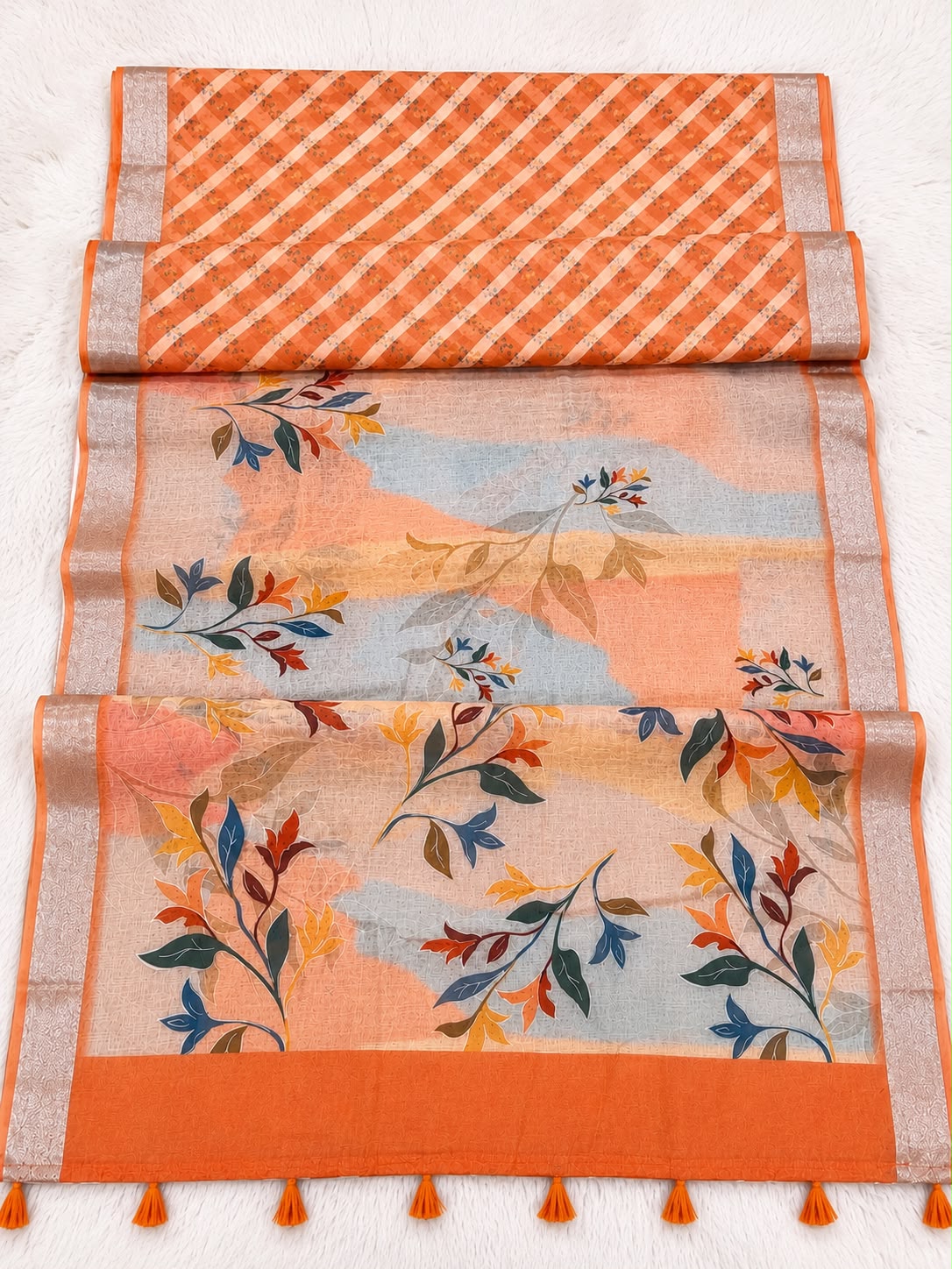 Women's Linen Silver Patta Printed Saree with Tassels