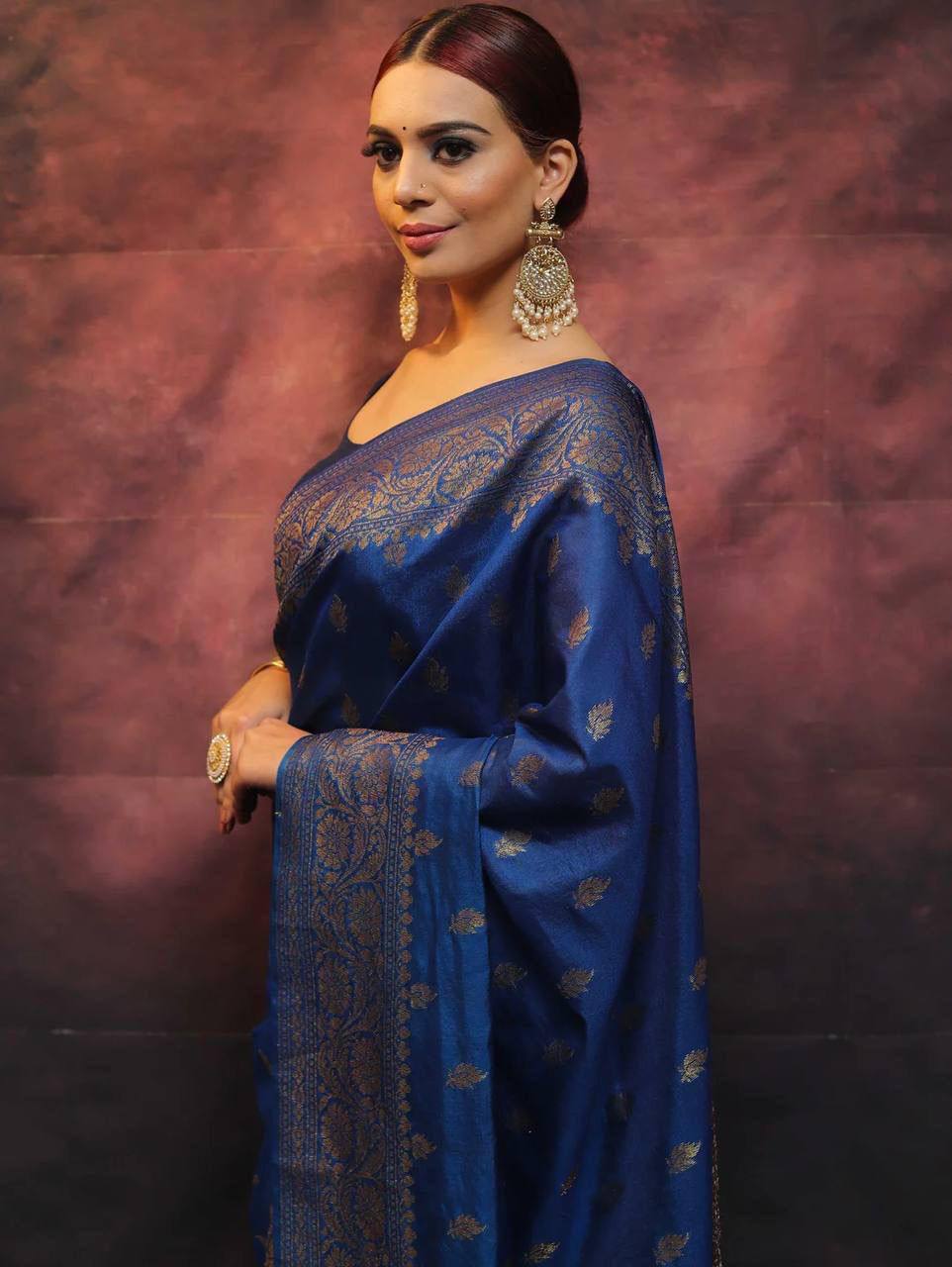 Royal Blue Banarasi Silk Saree with Intricate Zari Work