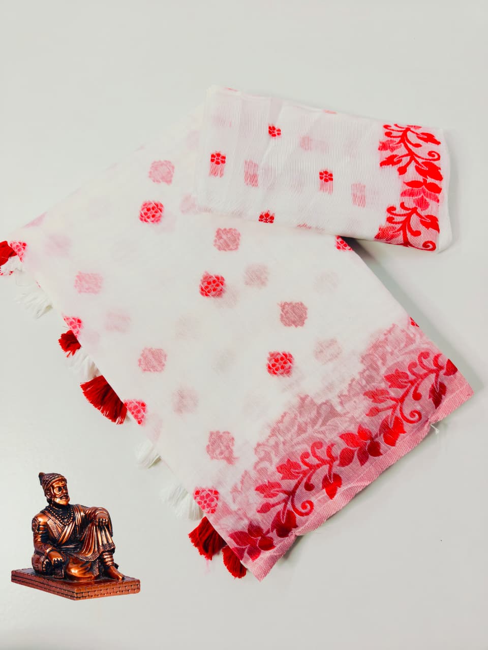 Durga Pooja Edition Heavy Blooming Cotton Silk Saree with Jacquard Pallu & Blouse