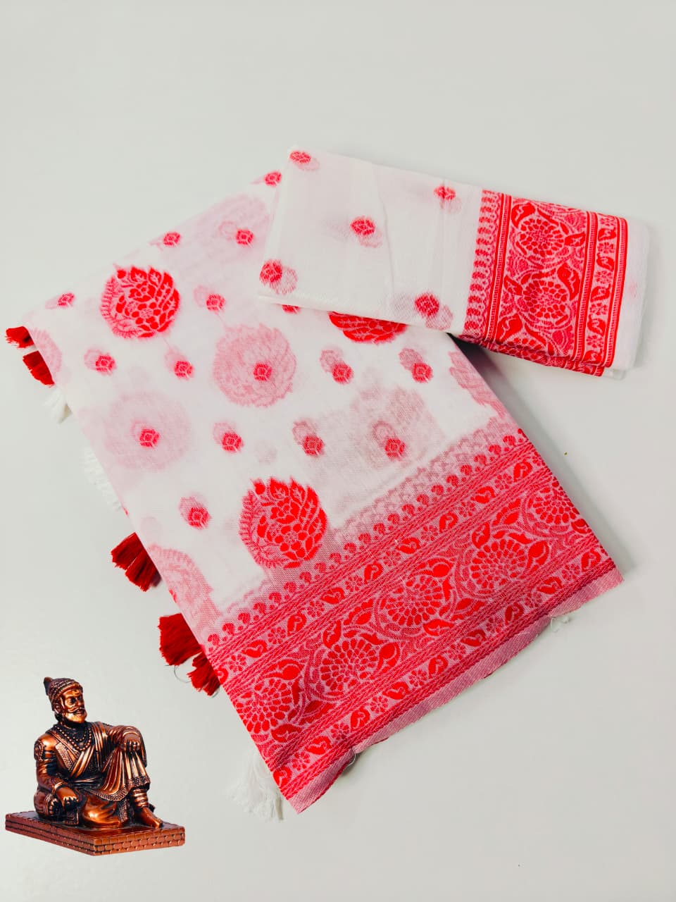 Durga Pooja Edition Heavy Blooming Cotton Silk Saree with Jacquard Pallu & Blouse
