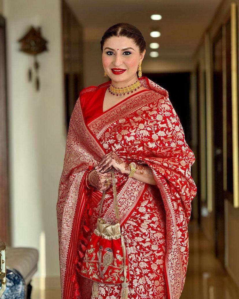Red Banarasi Silk Saree with Intricate Zari Work