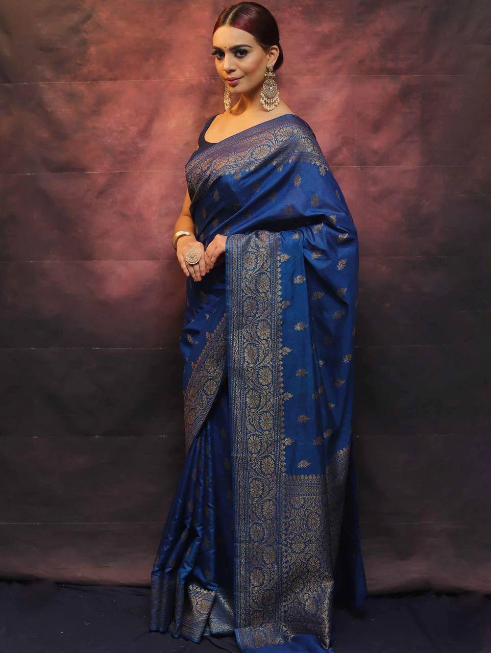 Royal Blue Banarasi Silk Saree with Intricate Zari Work