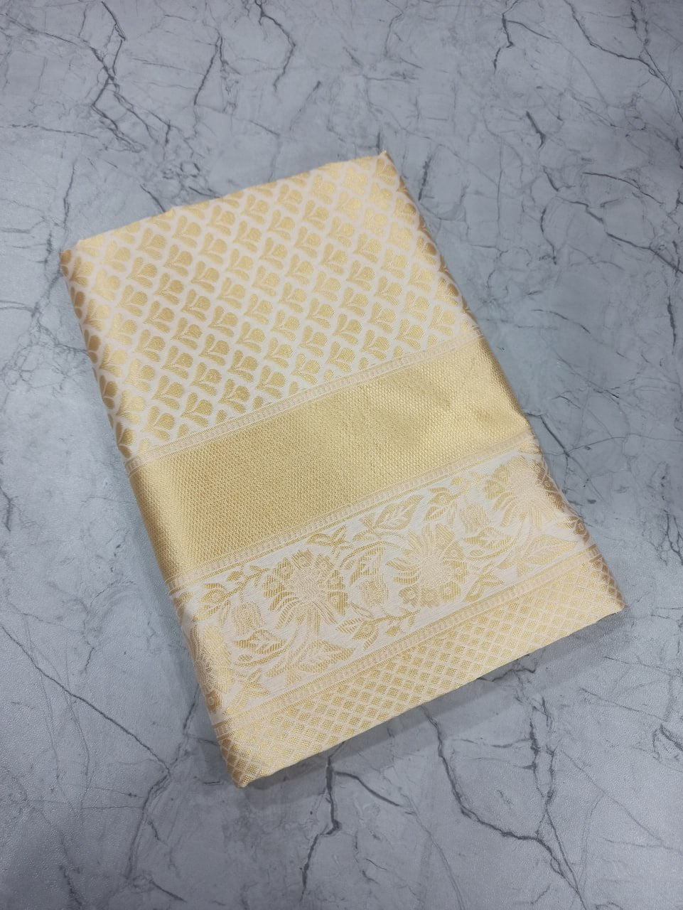 Premium Silk Saree with Golden Zari Border and Pallu