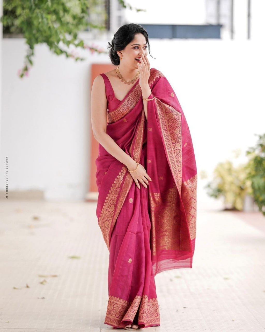 Elegant Magenta Silk Saree with Golden Zari Border
