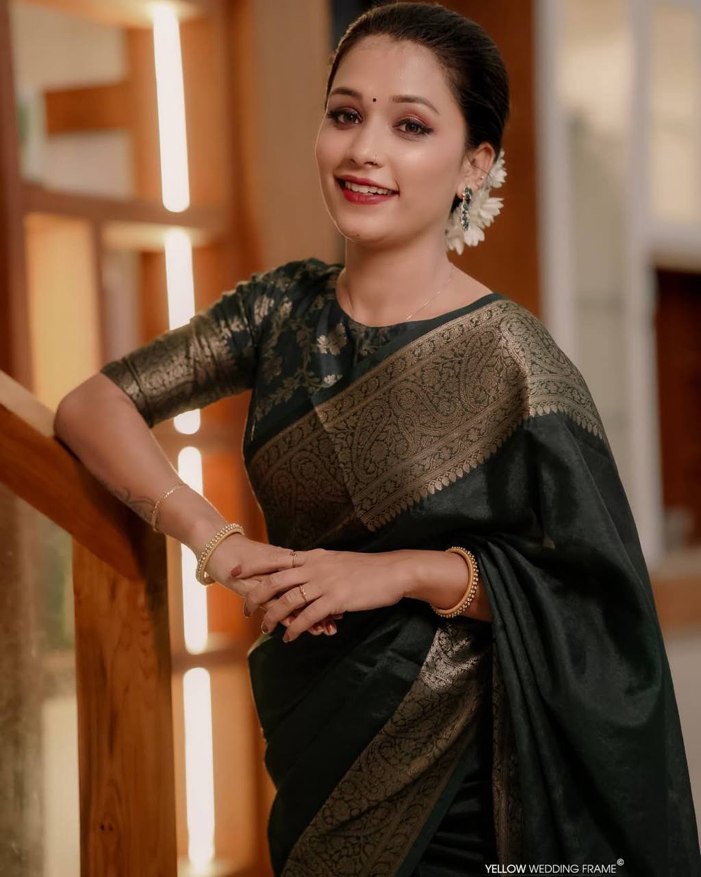 Elegant Dark Green Banarasi Silk Saree with Zari Border