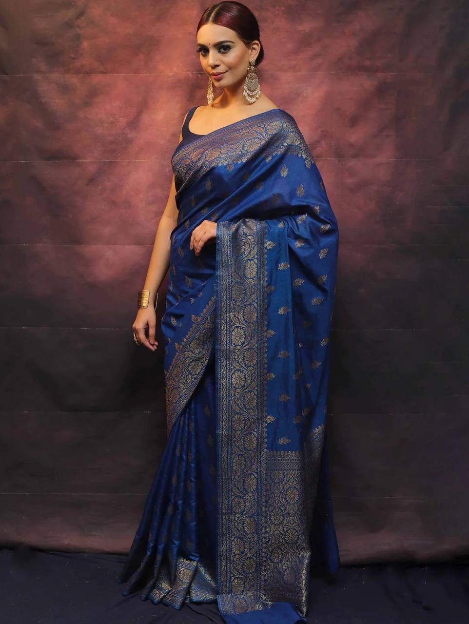 Royal Blue Banarasi Silk Saree with Intricate Zari Work