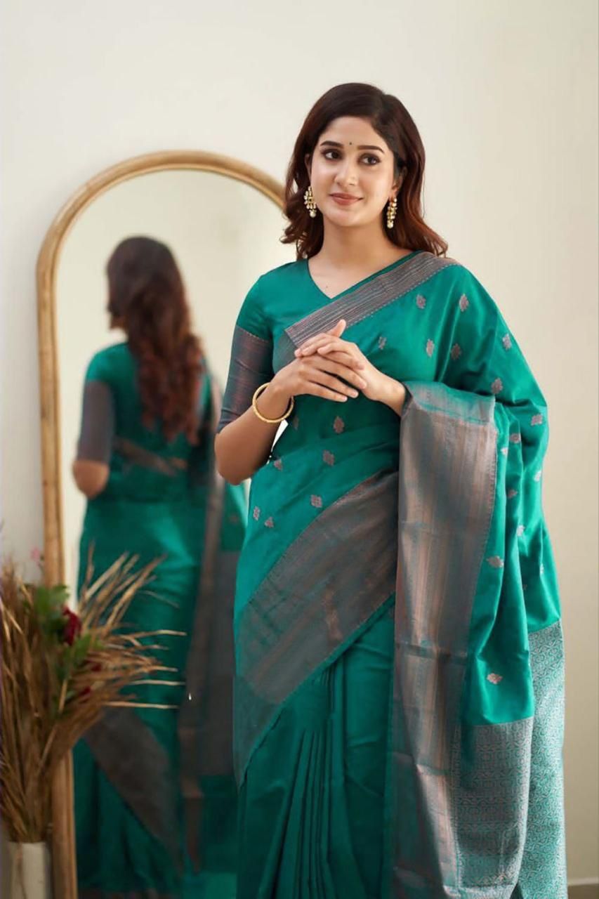Elegant Green Silk Saree with Grey Border and Butta Work