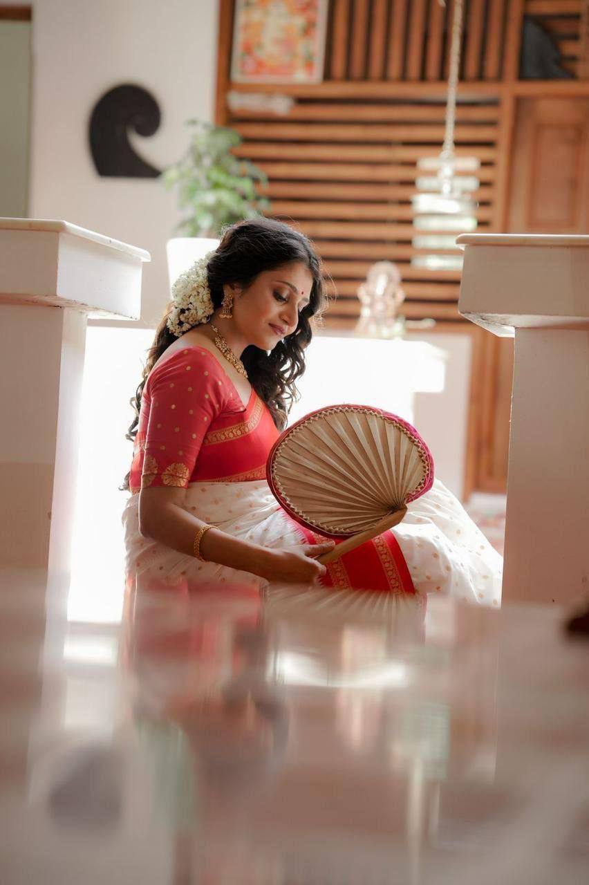 Traditional Kerala Kasavu Saree White with Red and Gold Border