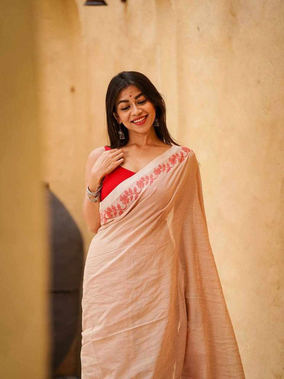 Women's Linen Cotton Digital Print Saree with Tassels & Satin Banglory Blouse – Beige & Red