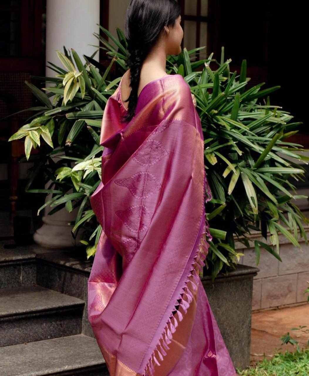 Women's Soft Litchi Silk Jacquard Saree with Rich Pallu & Running Blouse – Pink